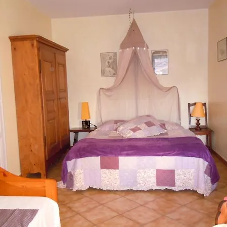 Bed and Breakfast Mas Casta Néa Thueyts Habitación foto